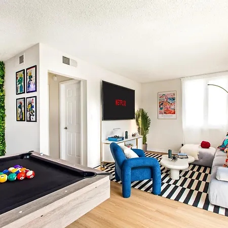 Cozy Apartment In The Heart Of Marina Del Rey Free Parking And Swimming Pool